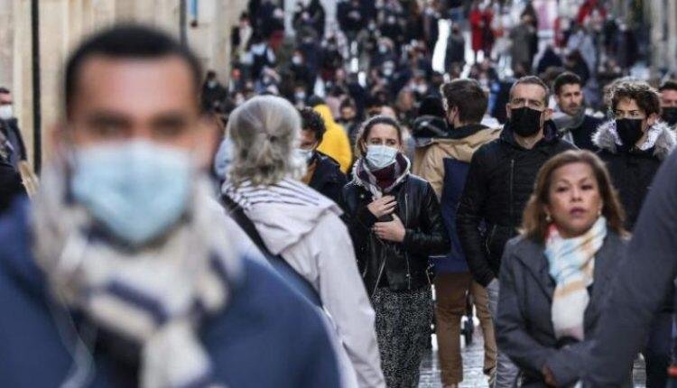 فرنسا تلغي إلزامية وضع الكمامة في المطاعم والمتاحف ودور السينما