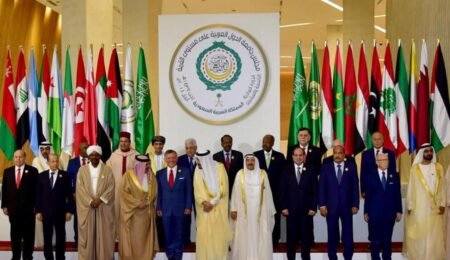 الجامعة العربية تقرر عقد اجتماع طارئ غدا الاثنين لبحث الحرب في أوكرانيا