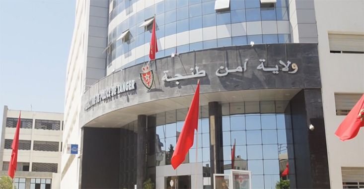 مكالمة هاتفية تسقط شرطيا بطنجة رهن الاعتقال