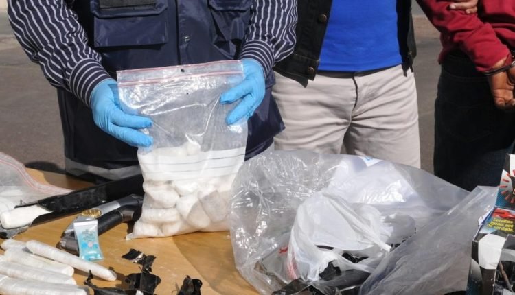 طنجة… إحباط محاولة تهريب الكوكايين داخل شاحنة بميناء