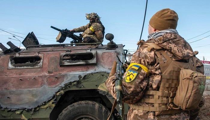 الجيش الأوكراني: روسيا فقدت نحو 13 ألفا من جنودها ودمرنا 90 مروحية و389 دبابة
