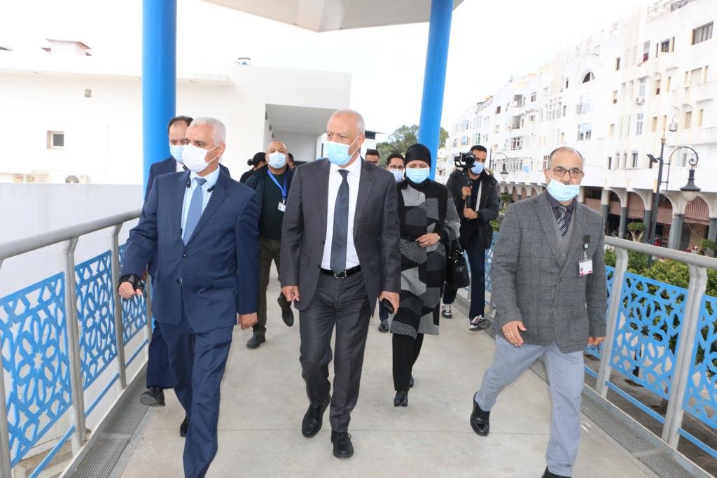 ٱيت الطالب يقوم بزيارة تفقدية ثانية لمستشفى القرب بني مكادة بطنجة
