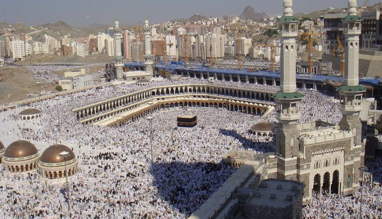 السعودية ترفع عدد الحجاج إلى مليون بهذه الشروط