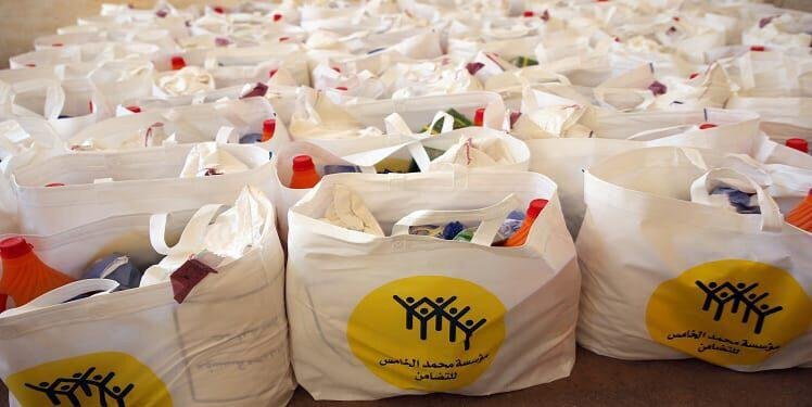 العيون.. توزيع 10550 قفة بعملية رمضان 1443