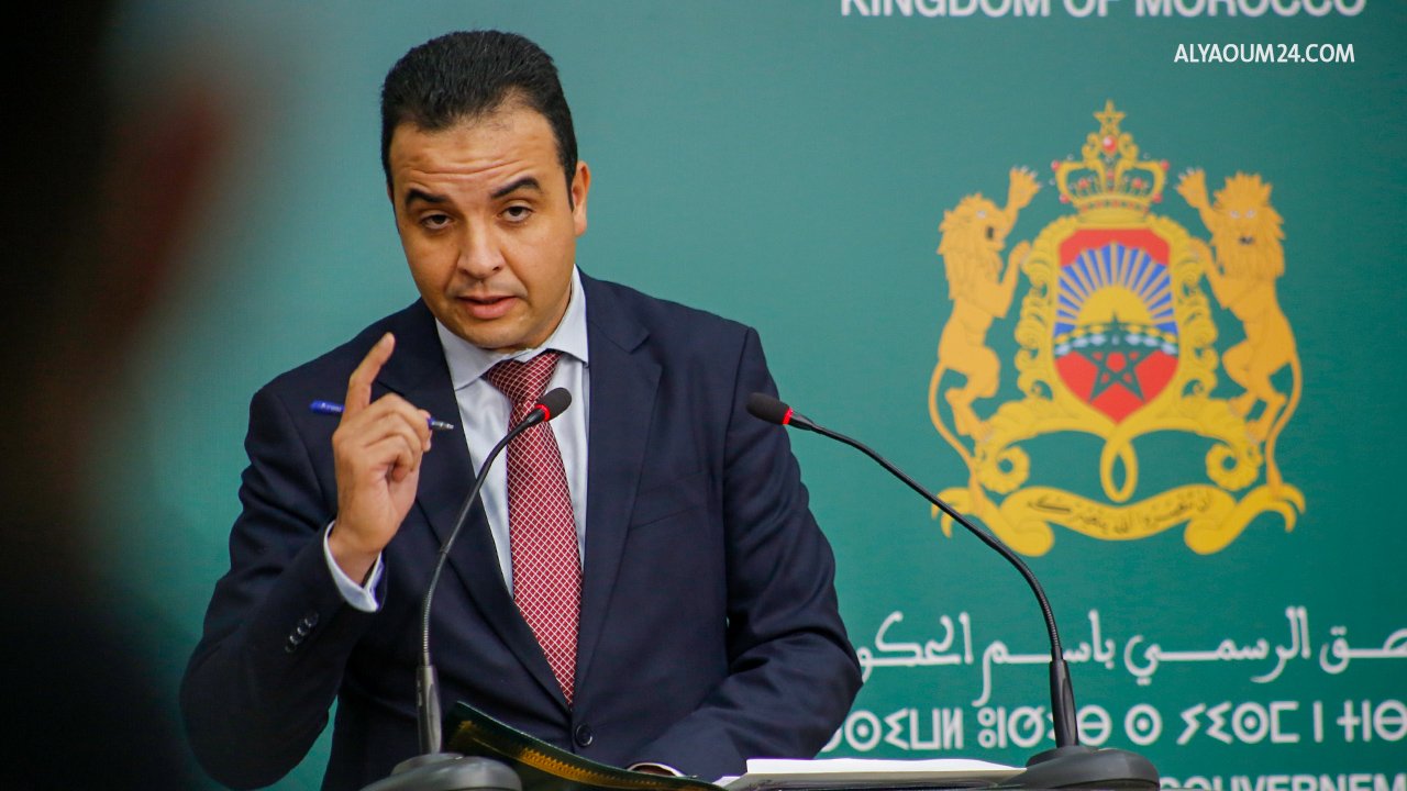 الحكومة تدرس مقترحات لتمكين الطلبة العائدين من أوكرانيا من متابعة دراستهم