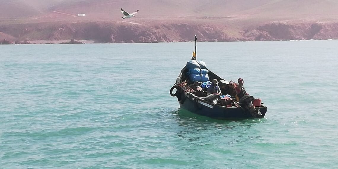 الداخلة.. مندوبية الصيد البحري تمنع قوارب الصيد التقليدي من الإبحار