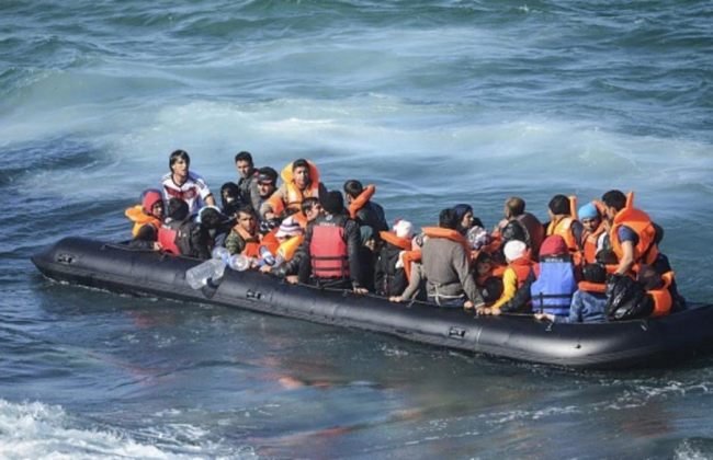 مصرع 44 مهاجرا على الأقل غرقا قبالة سواحل بوجدور