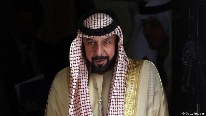 إقامة صلاتي الجنازة والغائب على الراحل الشيخ خليفة بعد صلاة المغرب