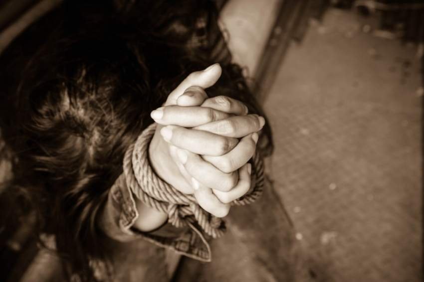 قضية اختطاف فتاة من طرف مهاجرين سريين الامن يكشف التفاصيل