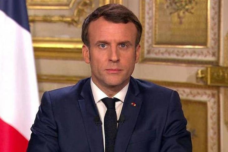 ماكرون يحل بالإمارات لتقديم واجب العزاء فى وفاة خليفة بن زايد