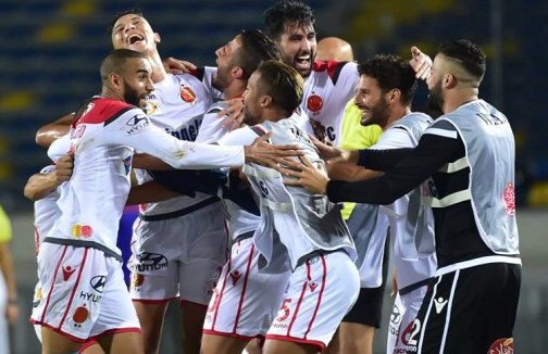 الوداد يفوز على أولمبيك خريبكة بهدف لصفر ويبتعد بالصدارة