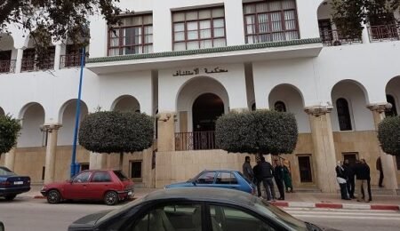 إدانة متهم بقتل شرطي في الحسيمة بالسجن النافذ 25 سنة