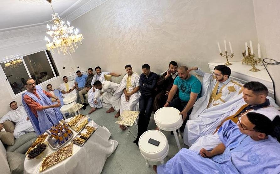 شباب أيت باعمران بالعيون يردون على ”شبيبة” البوليساريو