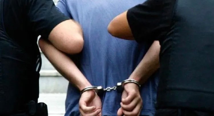 القضية فيها مخدرات ..سُلُطات أيت باها قَرَقْبات على دَّركي مُتقاعد ..أُو هاشْنُوا وْقَعْ..التفاصيل