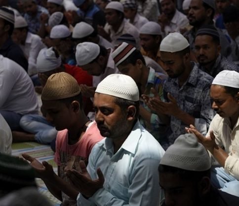 الهند تعزل ناطقين باسم الحكومة بعد إساءتهما للنبي محمد ﷺ