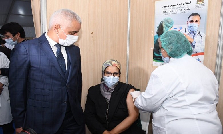 ٱيت الطالب يكشف أسباب ارتفاع حالات “كورونا” ويوصي بالتلقيح