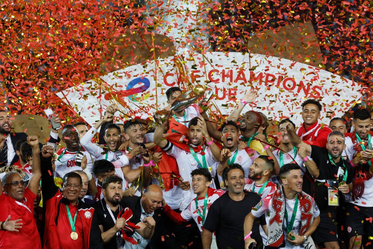 الكاف” يهدد الوداد المغربي بالحرمان من المشاركة في دوري أبطال إفريقيا
