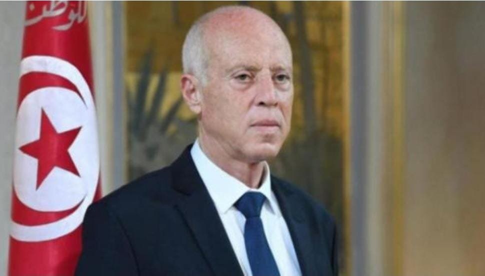 الرئيس التونسي يؤكد: الإسلام لن يكون دين الدولة