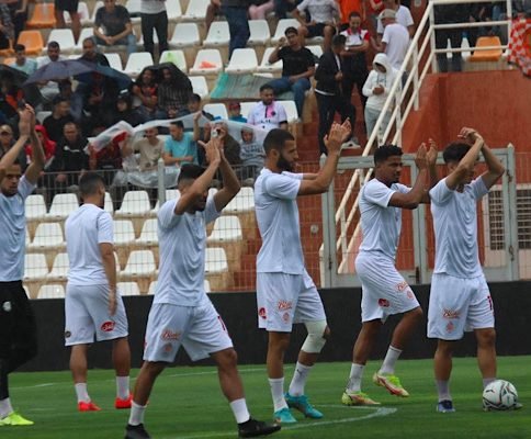 الوداد يعود بفوز ثمين من بركان