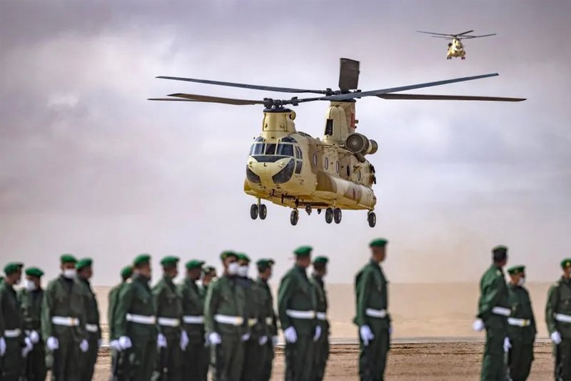 الأسد الافريقي 2022… اللواء الأول والثاني للمشاة المظليين يطيران إلى المحبس بالصحراء المغربية