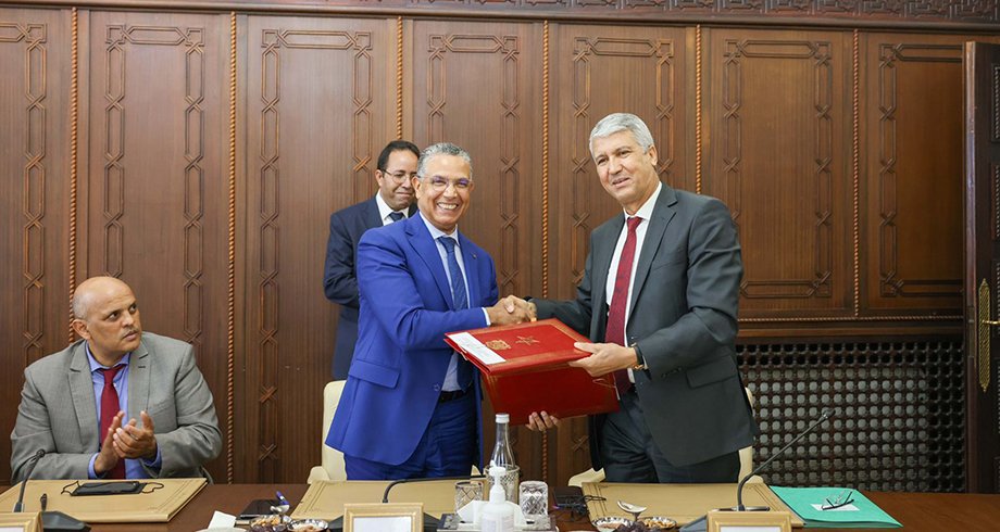 الداخلة… مشروع تحلية مياه البحر سيساهم في إحداث حوالي 10 آلاف منصب شغل