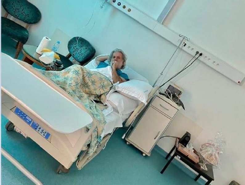 مارسيل خليفة يتعالج في مستشفى بالرباط