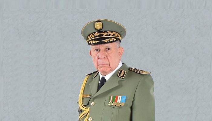 اضطراب عقلي وبداية الهلوسة.. شنقريحة وراء إبعاد الصحافيين المغاربة من وهران خوفًا من التجسس