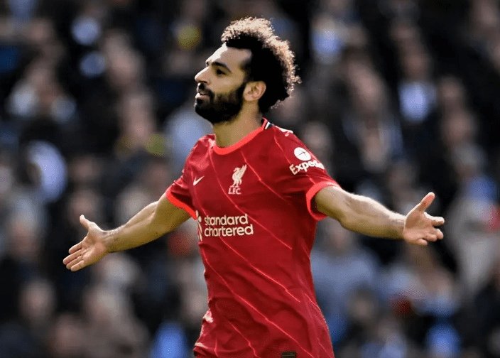 ليفربول يربط محمد صلاح بعقد جديد طويل الأمد