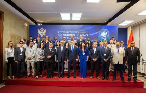 البرلمان الدولي للتسامح والسلام يعقد دورته العاشرة بمدينتي الرباط والداخلة