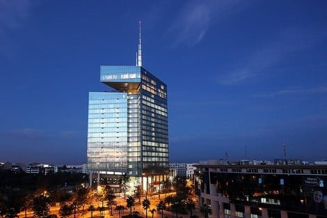 تغريم اتصالات المغرب 2,45 مليار درهم