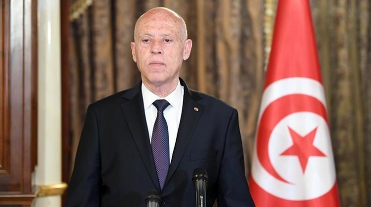 تونس… الدستور الجديد يدخل حيز التنفيذ