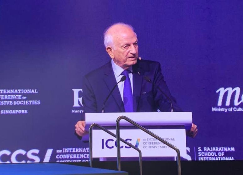مستشار جلالة الملك أندري أزولاي :  التنوع والحداثة الاجتماعية ..المغرب وسنغافورة يتقاسمان التوجه نفسه