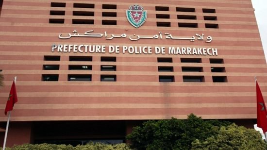 أمن مراكش يوقف 3 أشخاص بتهمة السرقة والتحريض على ارتكاب جنايات