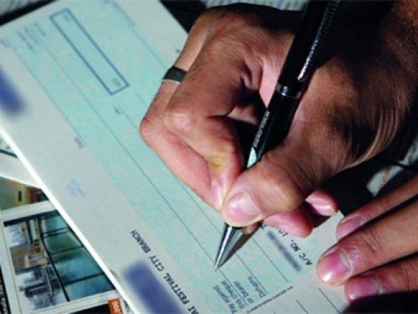 قضية فيها شيكات بدون رصيد ب300 مليون..بوليس أولاد تايمة شادوا المتورط