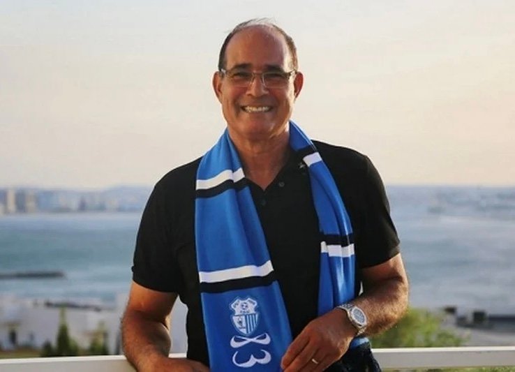 رسميا.. اتحاد طنجة يعلن فسخ عقد المدرب بادو الزاكي