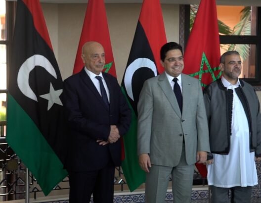 أطراف أزمة ليبيا يتوصلون إلى تفاهمات بالرباط ويضعون سقفا زمنا لتوحيد المناصب والسلطة