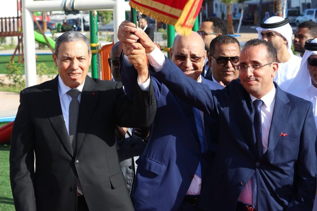 العيون … تدشين ووضع الحجر الأساس لانجاز مجموعة من المشاريع التنموية بمناسبة تخليد ذكرى المسيرة الخضراء