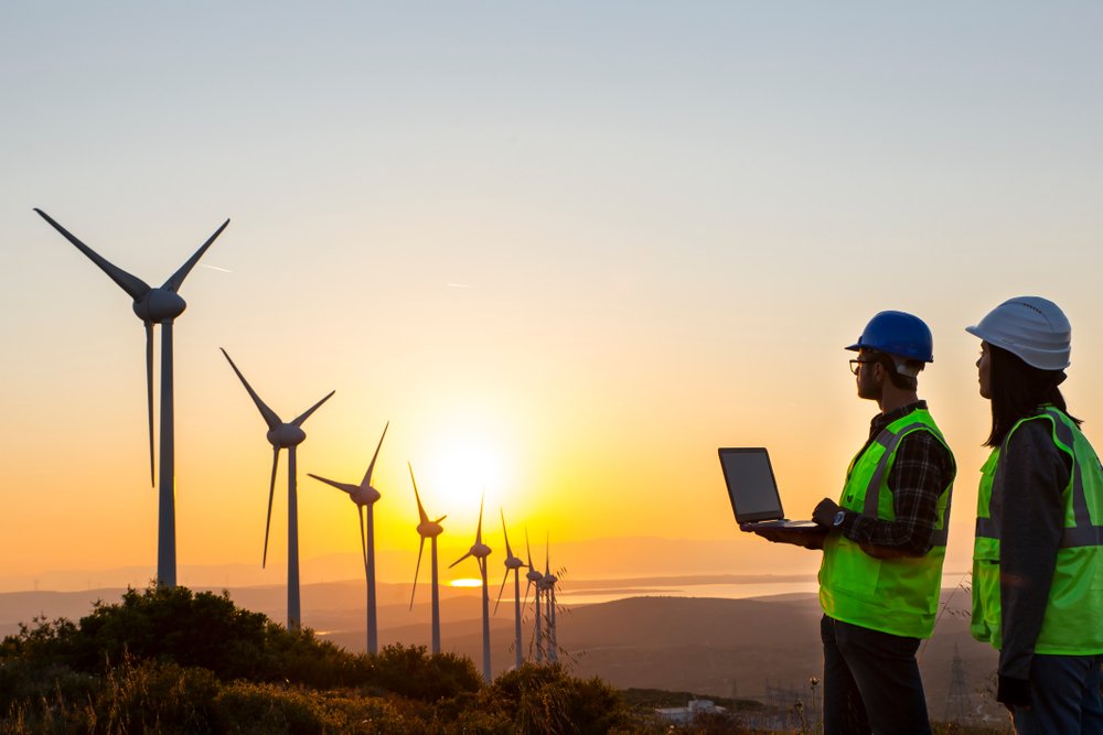 إشادة بالشراكة القوية بين المغرب وبريطانيا في مجال الطاقة