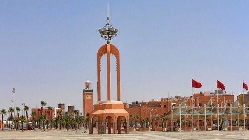 طرد يابانيين من العيون تقمصا دور سائحين للقاء الانفصاليين