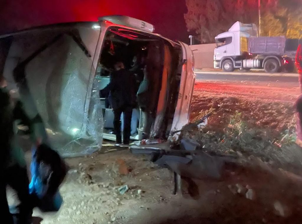 إصابة لاعبين من النادي القنيطري في حادثة سير