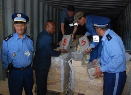 باب سبتة : حجز أزيد من 30 كيلوغراما من مخدر الشيرا خلال عمليتين منفصلتين