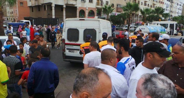 بعد أن شكت في خيانته.. زوجة تصب البنزين عليها و على زوجها لتحرقه بالبيضاء