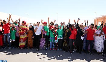 القافلة الوطنية للرياضة للجميع تحط رحالها بجماعة بئر كندوز بإقليم أوسرد …. التفاصيل