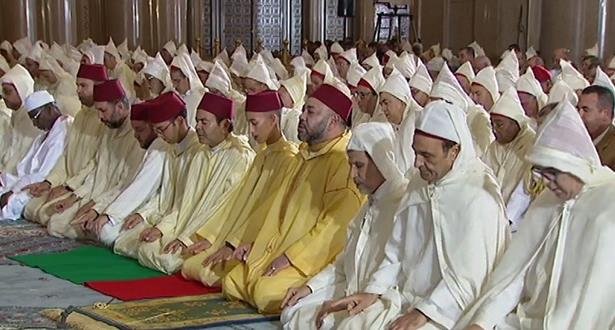 أمير المؤمنين يترأس بمسجد الحسن الثاني حفلا دينيا كبيرا إحياء لليلة القدر المباركة..التفااااااصيل