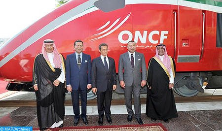 الملك محمد السادس يطلق إسم "البراق" على القطار المغربي الفائق السرعة