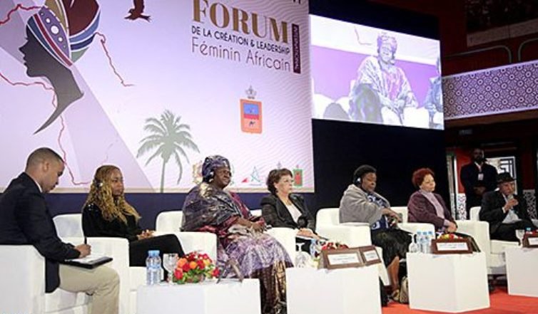 العيون.. الدعوة إلى إحداث مركز إفريقي للبحوث والإبداع يعنى بقضايا الكتابة والإنتاج الأدبي
