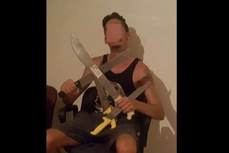 العيون:"الفيسبوك" يوقع مبحوثا عنه في قبضة  رجال أبو الذهب. التفااااااصيل