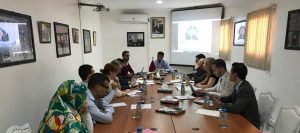 بالصور. وفد السفارات الاجنبية بعقد لقاءا مع اللجنة الجهوية لحقوق الإنسان العيون-السمارة..