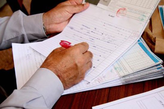 وزارة ”أمزازي ”توضح  .. تداول ”أوديو” يعفي الأساتذة من التعامل مع دفاتر التلاميذ وتصحيحها بسبب كورونا