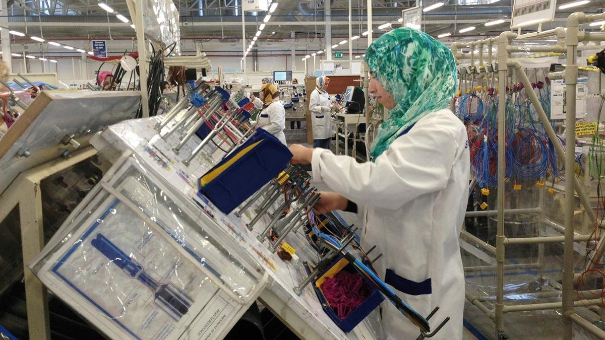 أحدهما بطنجة: سوميتومو” و”يازاكي” تستثمران 912 مليون درهم لبناء أربع مصانع بالمغرب